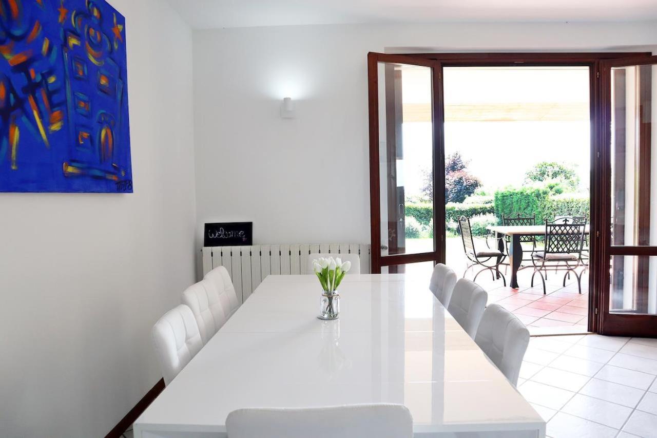 Moniga del Garda Villa Al Porto מראה חיצוני תמונה