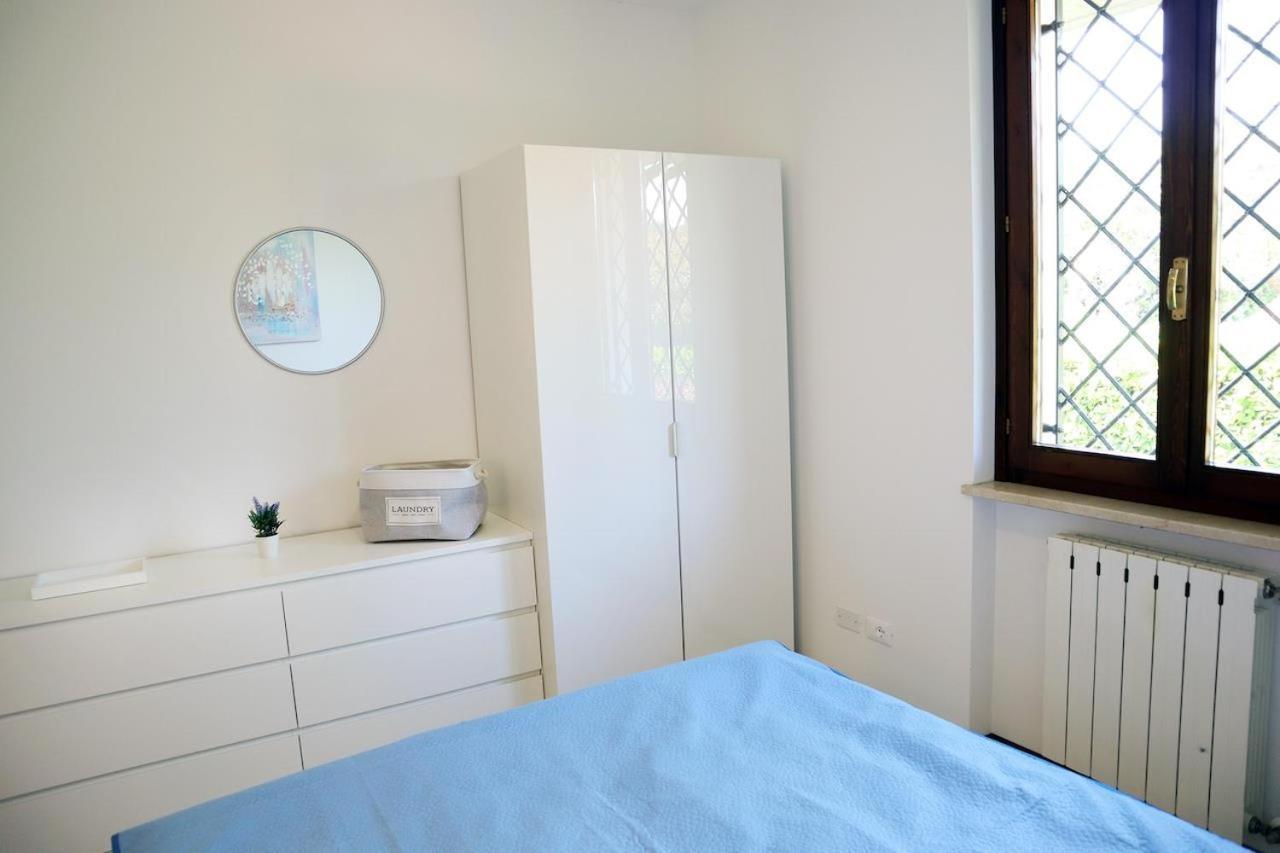 Moniga del Garda Villa Al Porto מראה חיצוני תמונה