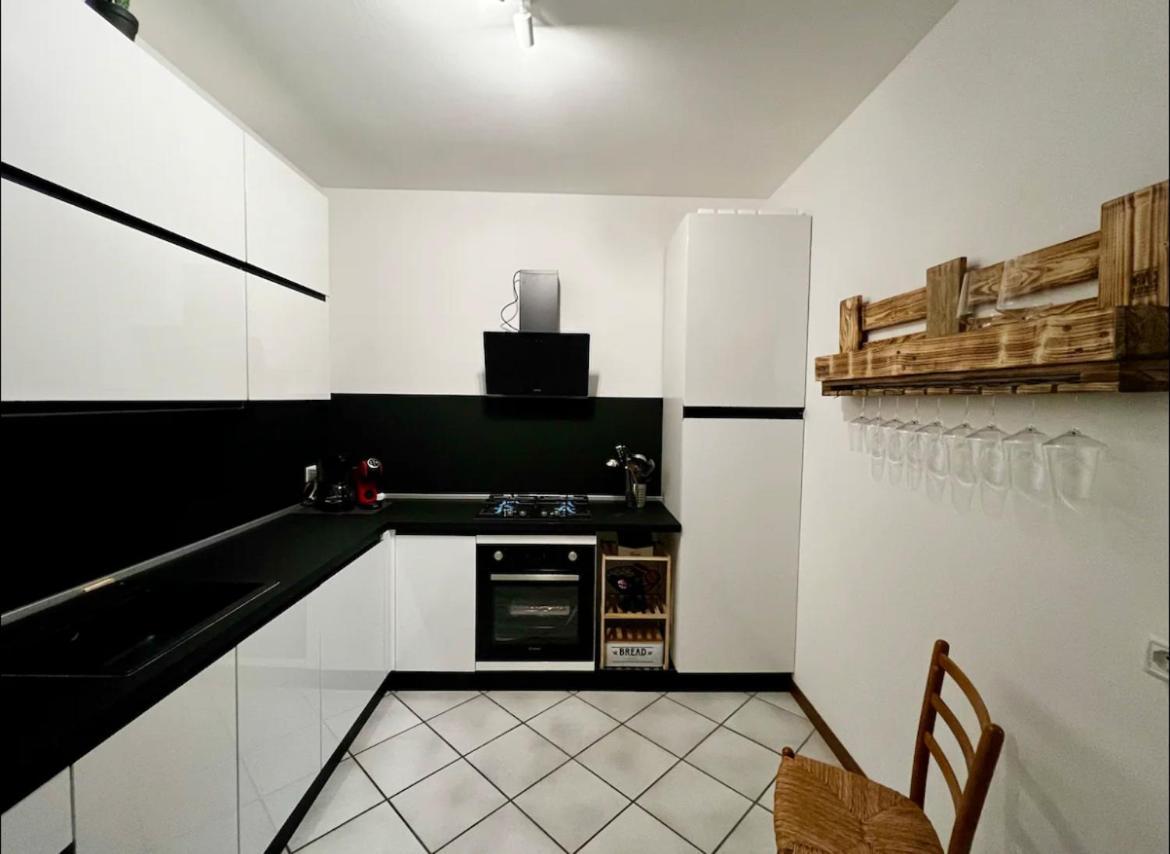 Moniga del Garda Villa Al Porto מראה חיצוני תמונה